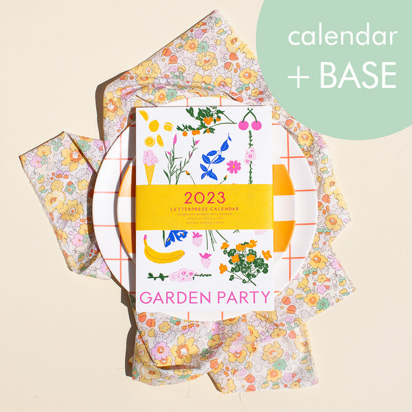 2023 Calendar: Garden Party + Wooden Display Base